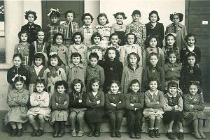 ECOLE JULES RENARD FILLES 19XX CE2 MME ROUX